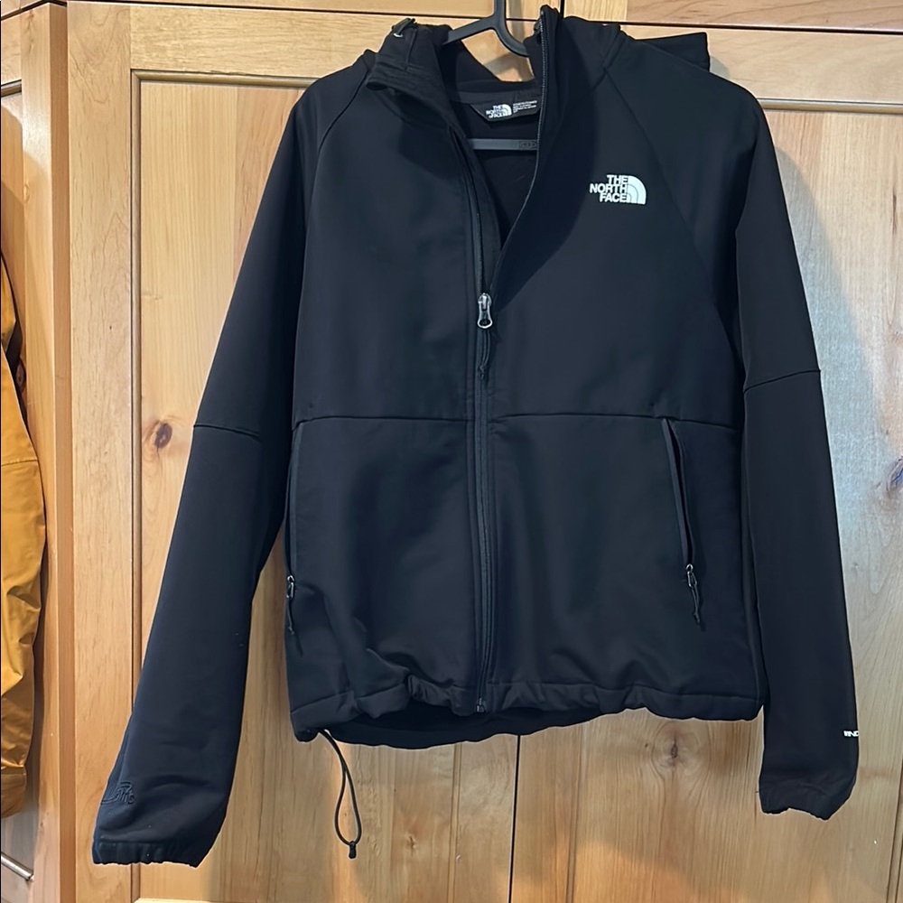 The North Face Classic Black Softshell Jacket S